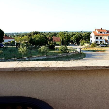 Apartments Cavae Romanae Medulin Exteriör bild